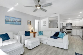 Bungalow Close to Naples Beaches